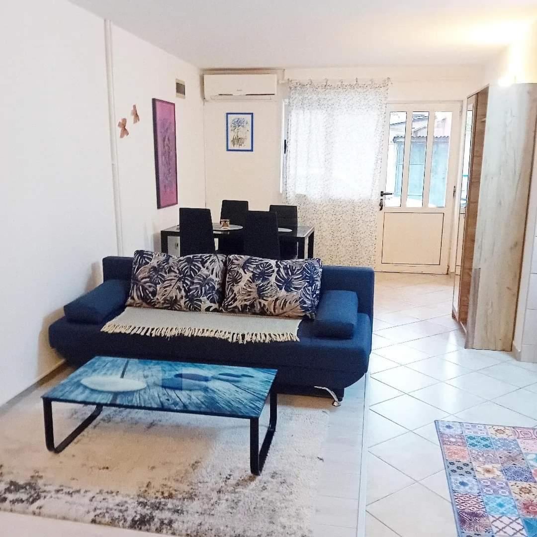 Apartment Nikol Zagabria Esterno foto